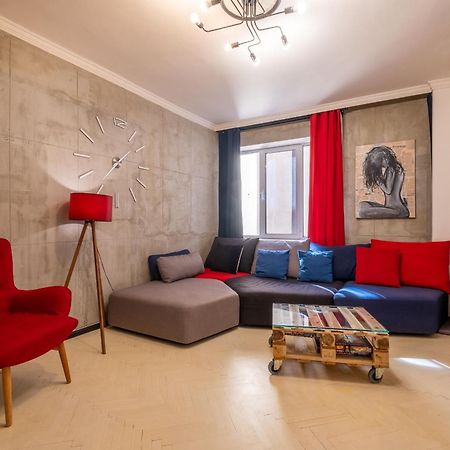 Modern , Spacious 2Br Apartment In Top Center Sofia Extérieur photo