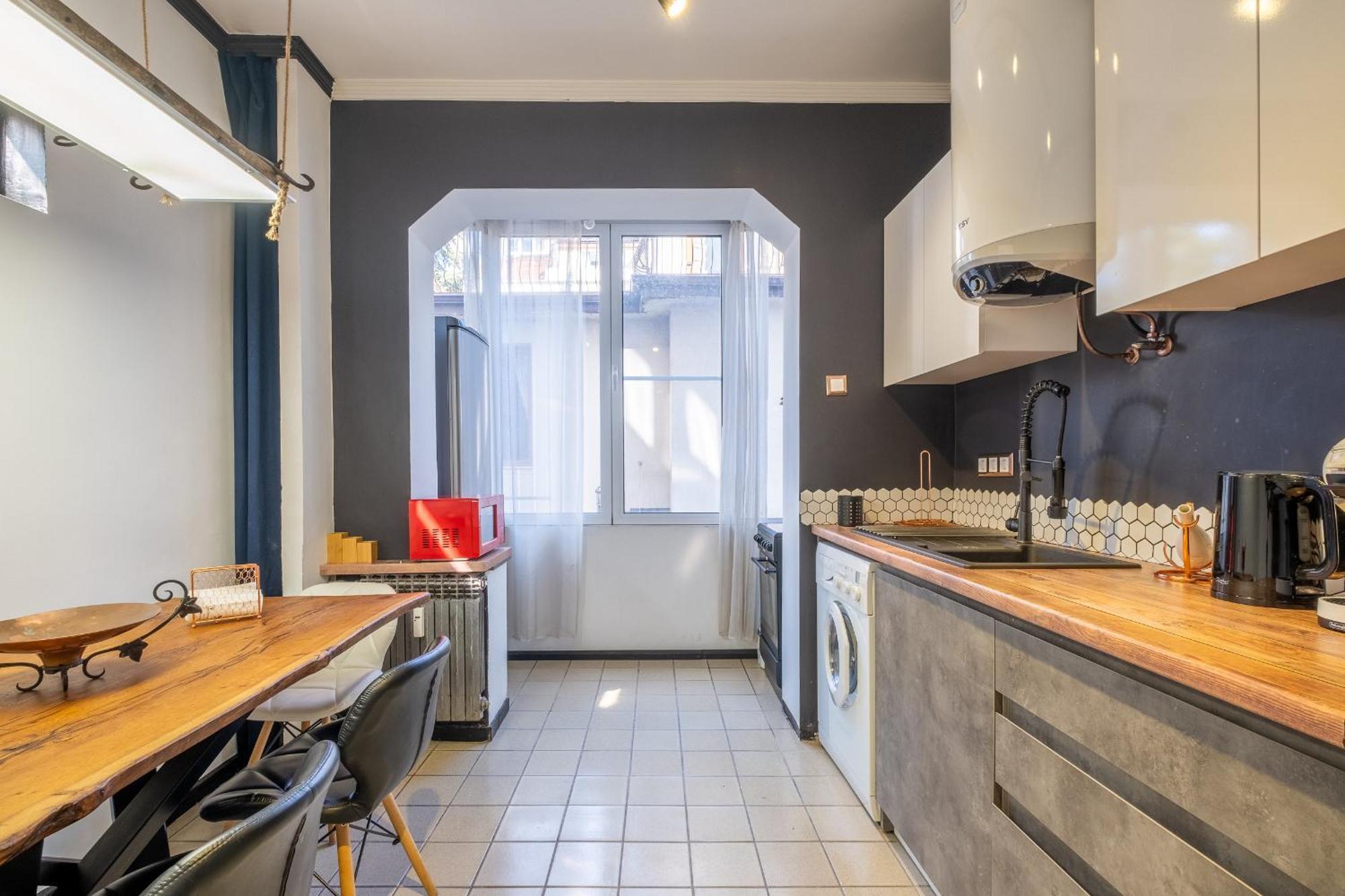 Modern , Spacious 2Br Apartment In Top Center Sofia Extérieur photo