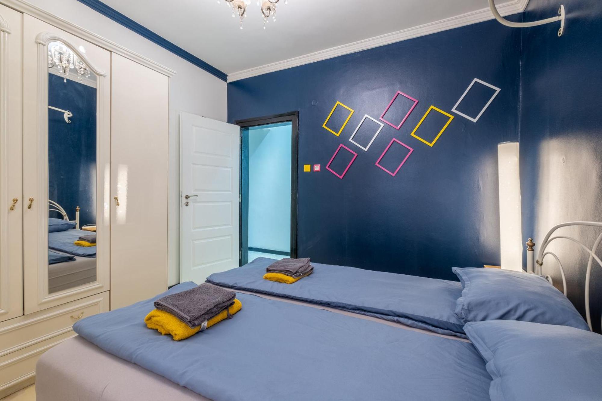 Modern , Spacious 2Br Apartment In Top Center Sofia Extérieur photo